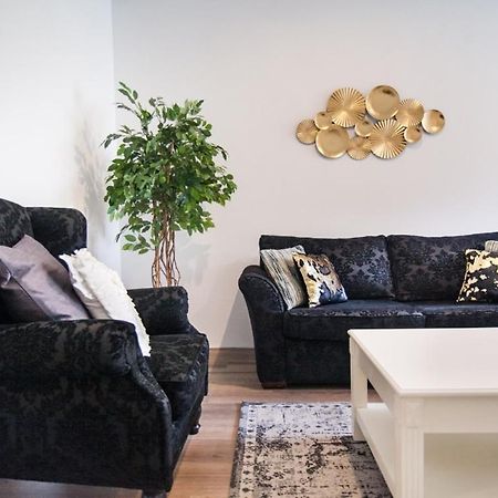 Luxurious two bedroom apartment A kwartier Center Groningen Buitenkant foto